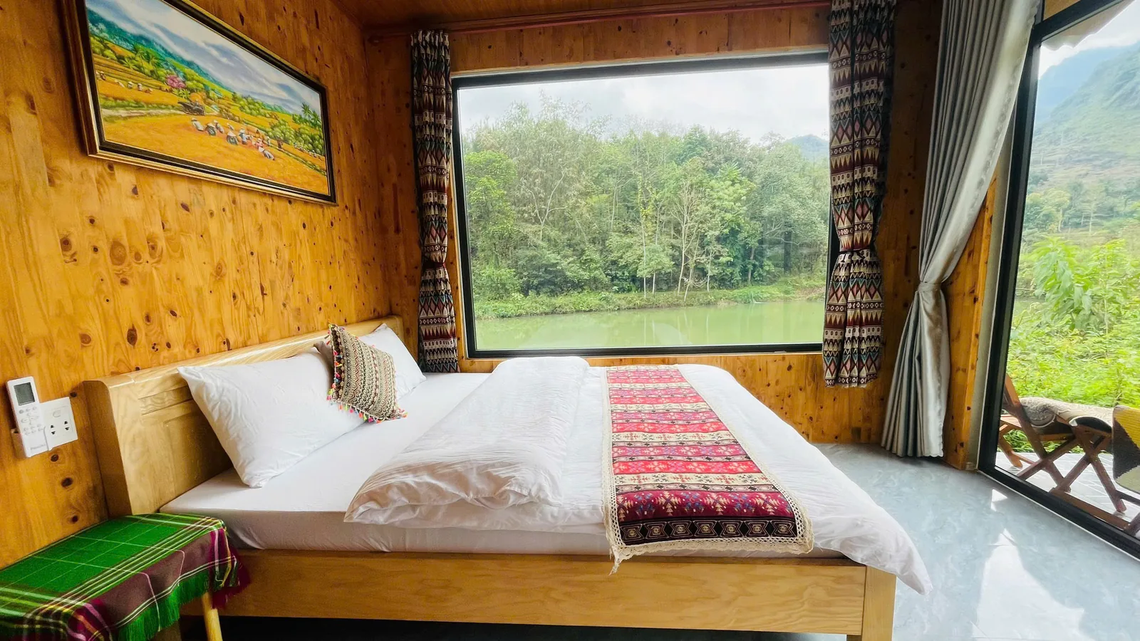 PRIVATE ROOM UPGRADE